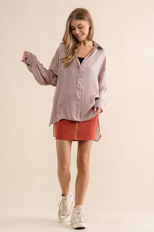 LIGHT SATIN BUTTON DOWN SHIRT