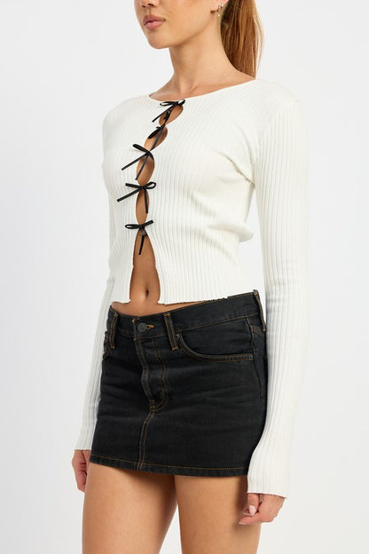 LONG SLEEVE RIBBED TOP WITH BOW DETAIL