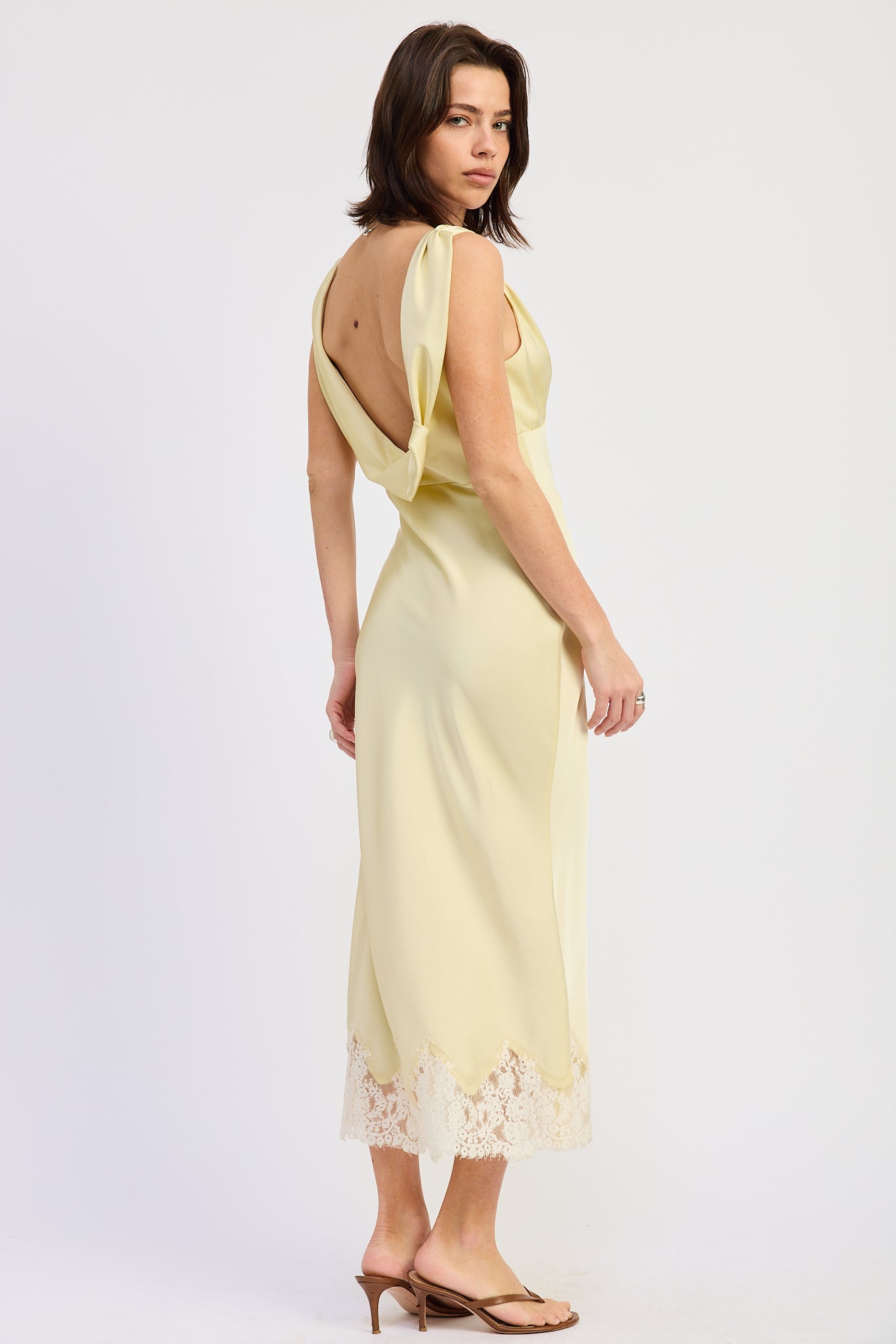 Women’s Minimalist Sleeveless Midi Dress – Emery