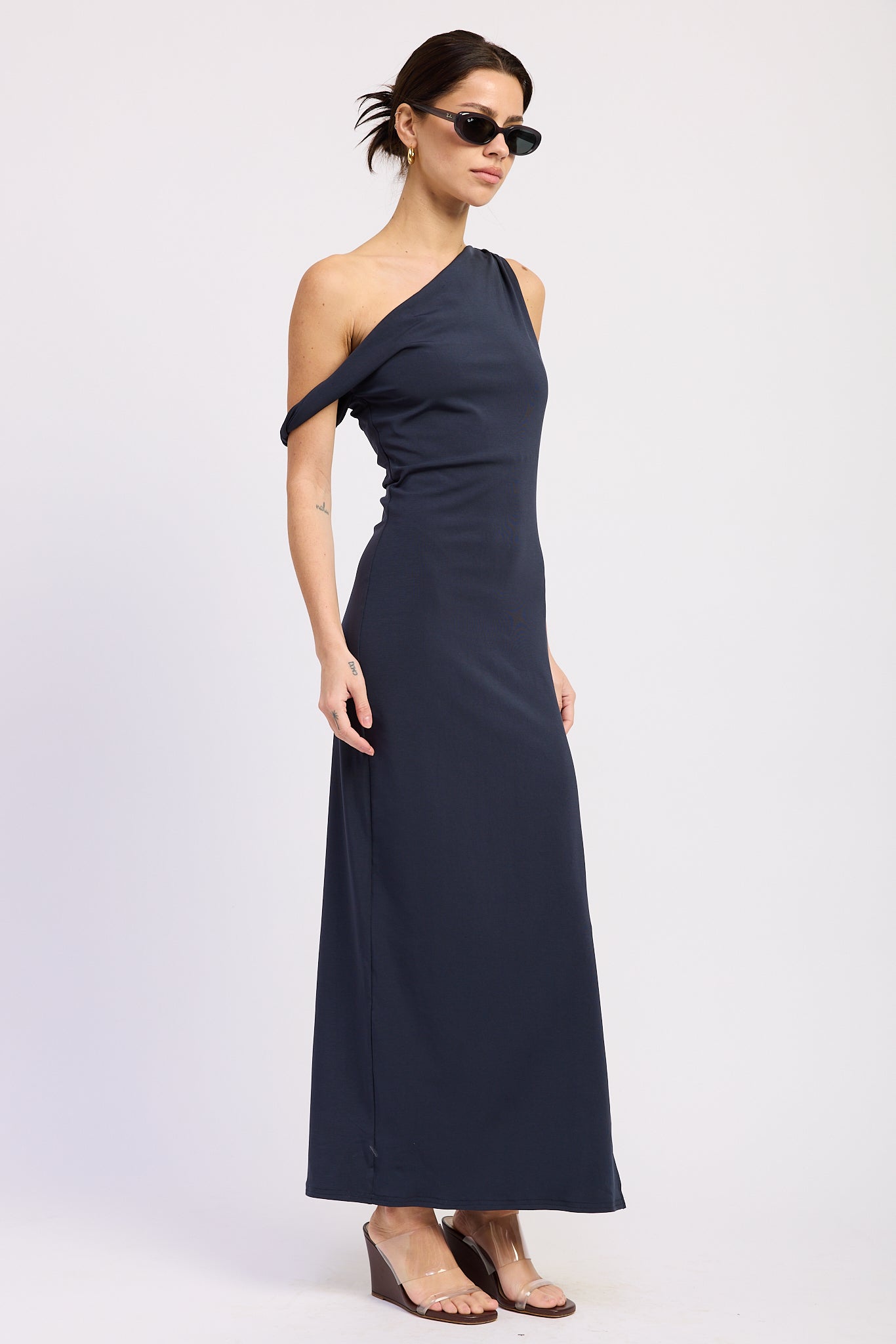 Women’s Elegant Sleeveless Maxi Dress – Aurora